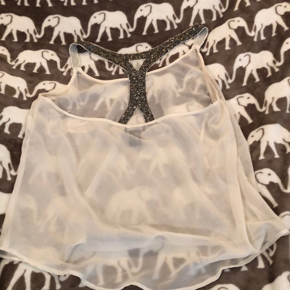 White tank top - Picture 2 of 4